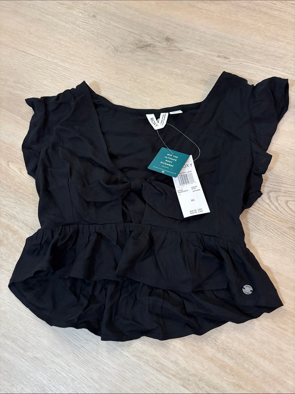 Roxy Sweetest love BLACK CROPPED Deep V-Neck Blouse Size XS NWTS